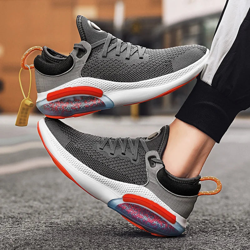 Couple Running Shoes Summer Mesh Breathable Lightweight Sports Shoes Outdoor Walking Flat Casual Sneakers for Men and Women